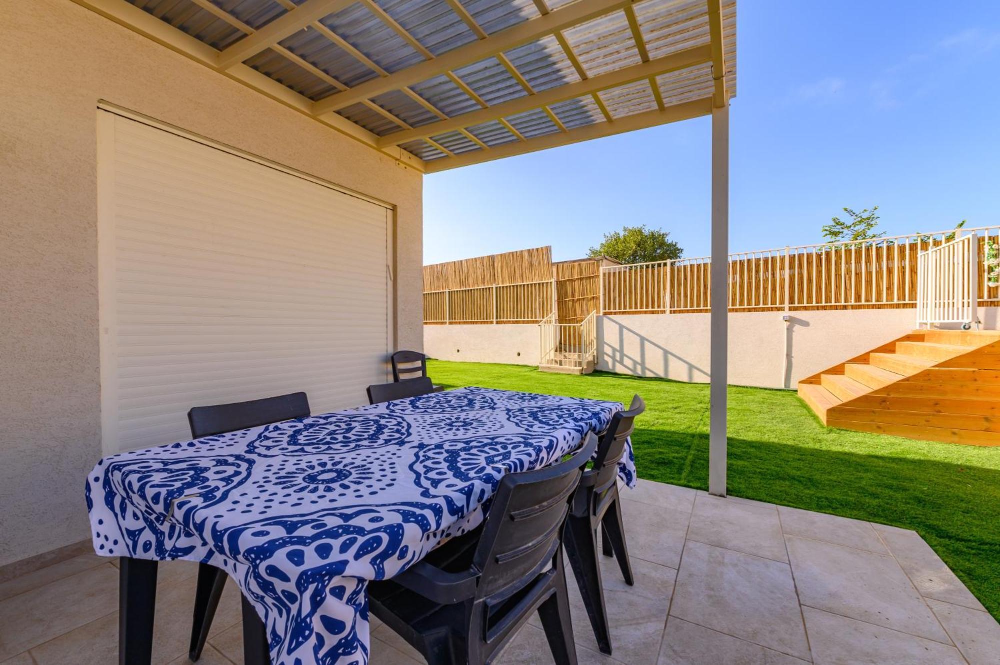 דירת נופש מרחבים Merhavim Villa Shadmot Devora Экстерьер фото